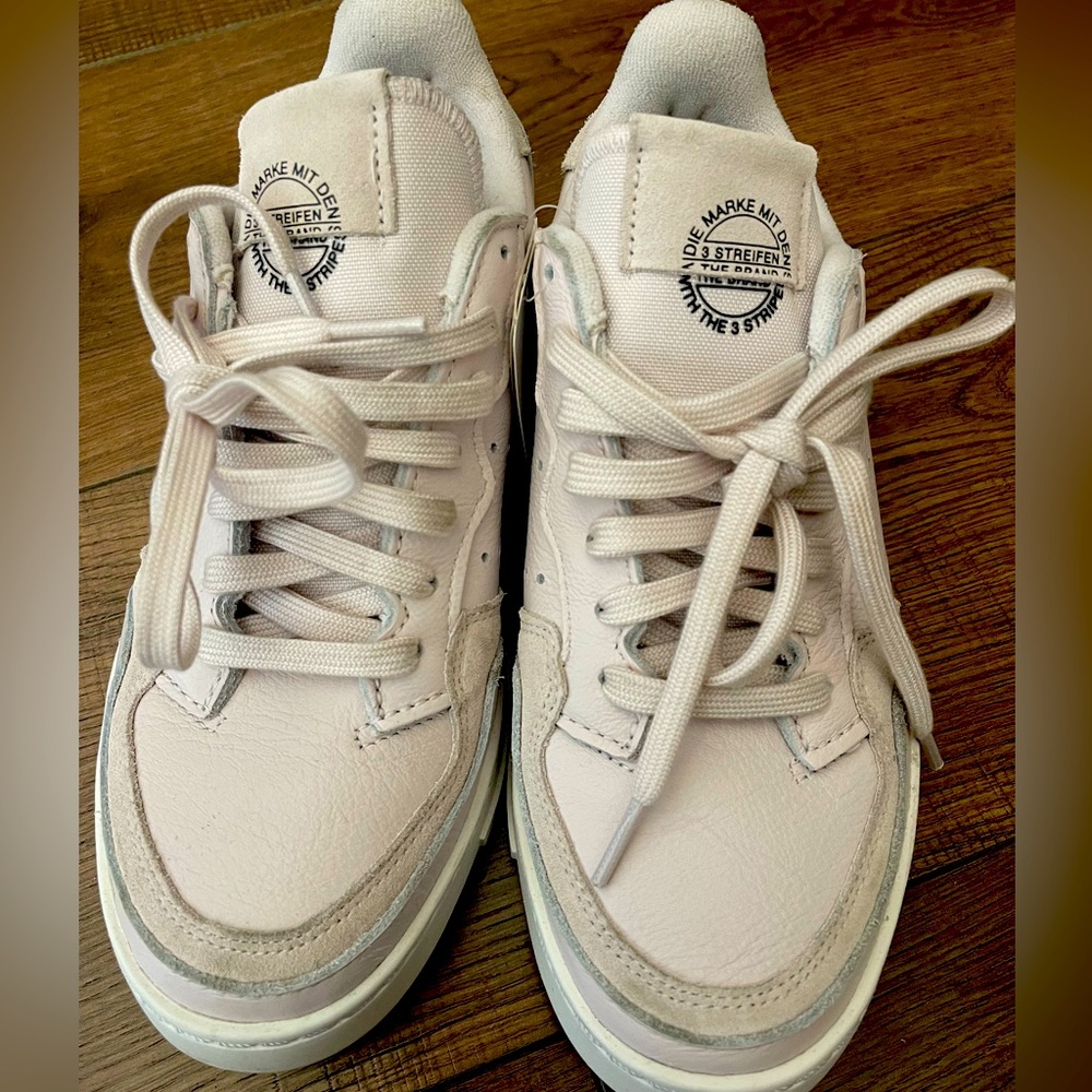 Adidas Supercourt W - light pink
